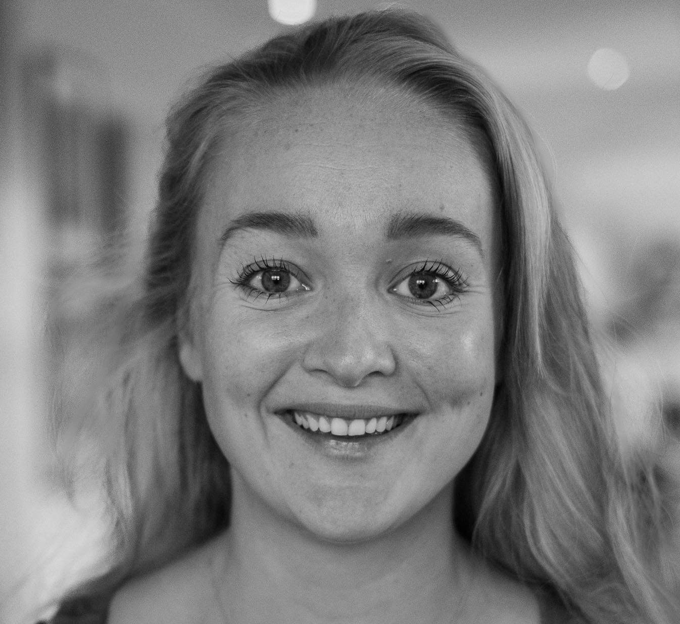 Karoline_portrett 1